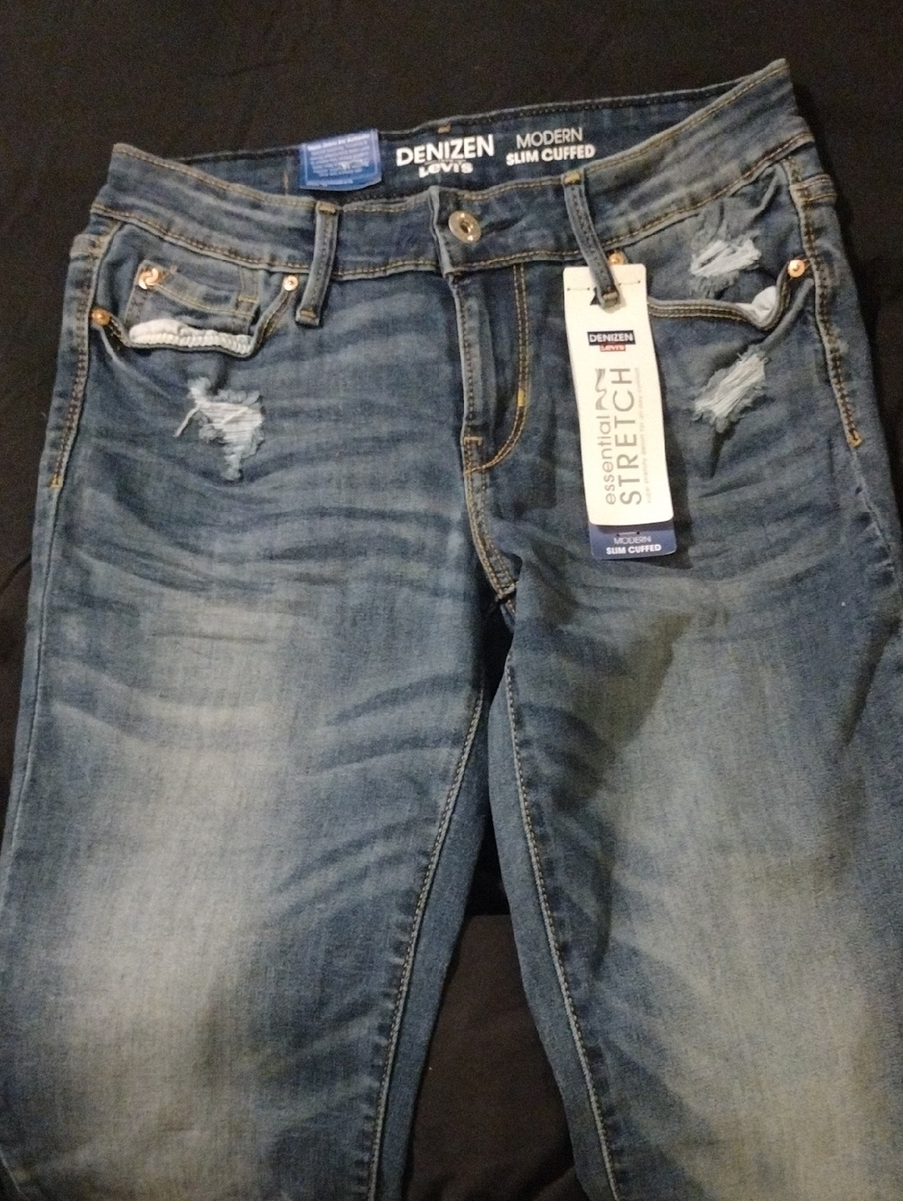 NWT Denizen Levi's Modern Slim Cuffed Jeans 2 Misses